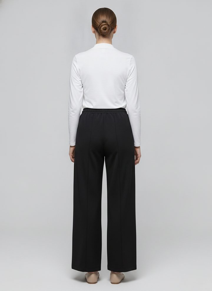 Sand | Pintuck Wide Leg Pants [CLEARANCE -30%] — Black (back)