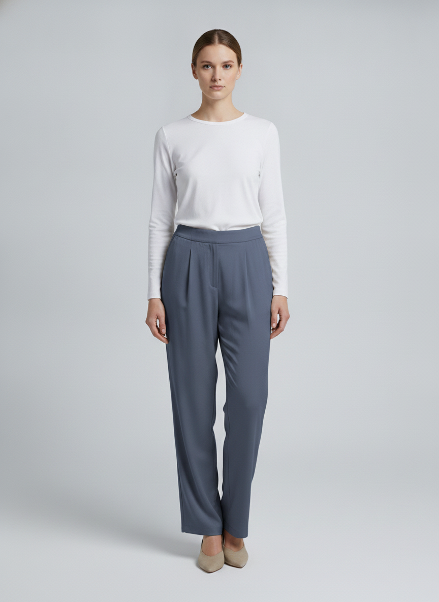 Eleni | Crepe Pleated Trousers — Navy (front)