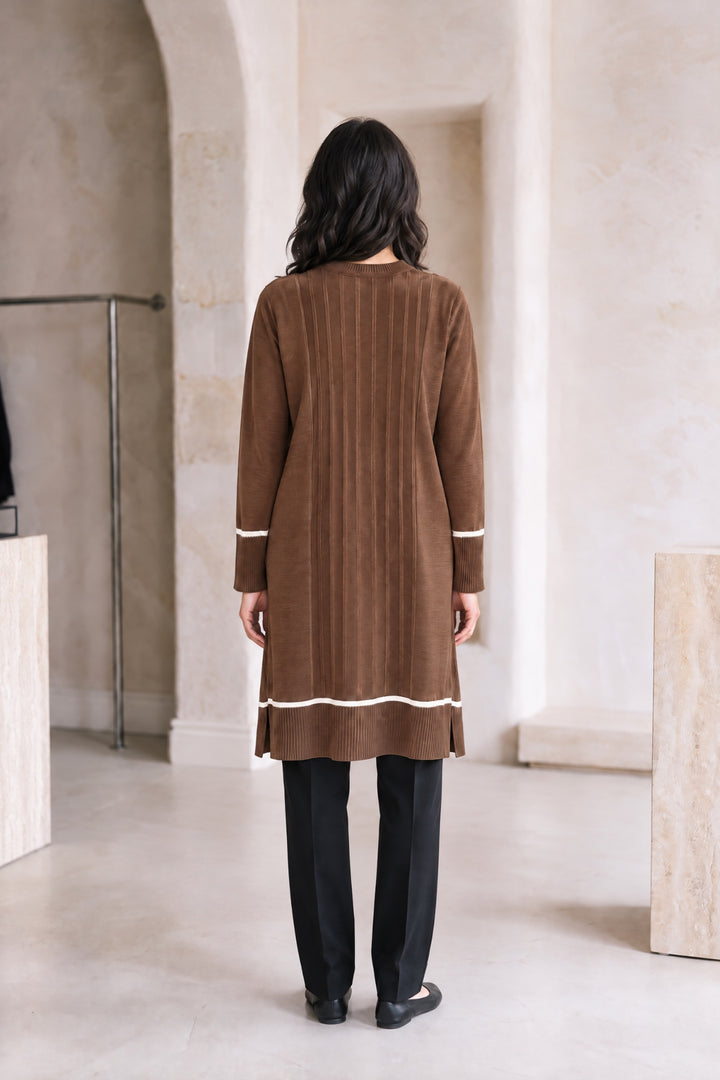 Fernanda | Ribbed Wave-Hem Tunic
