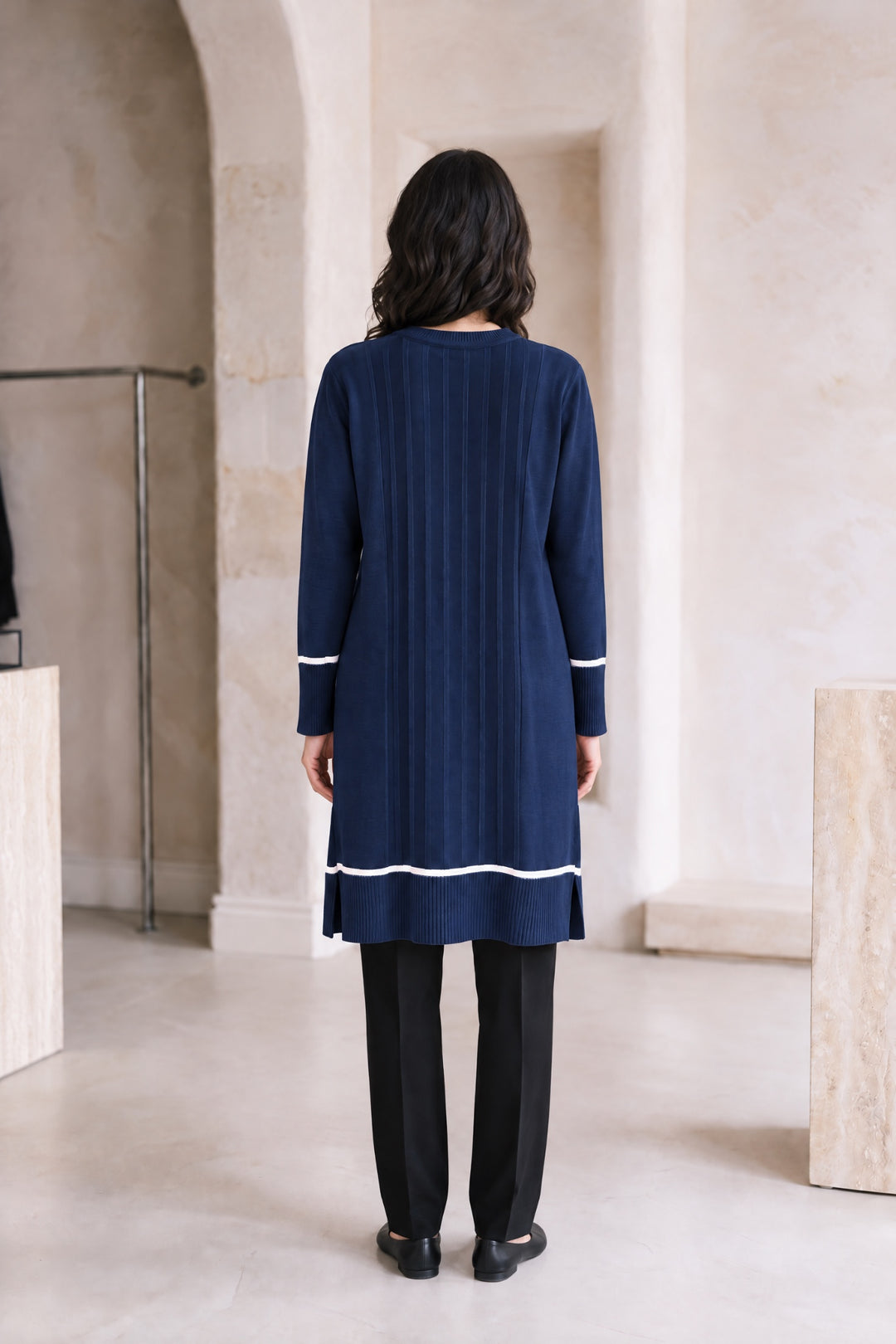 Fernanda | Ribbed Wave-Hem Tunic