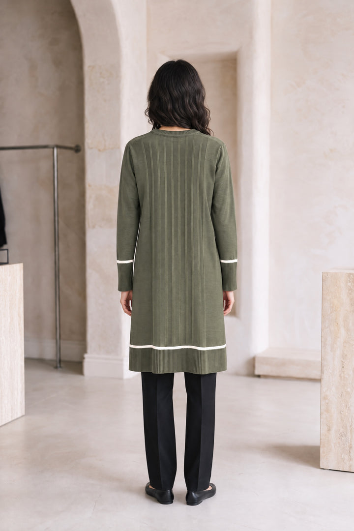 Fernanda | Ribbed Wave-Hem Tunic