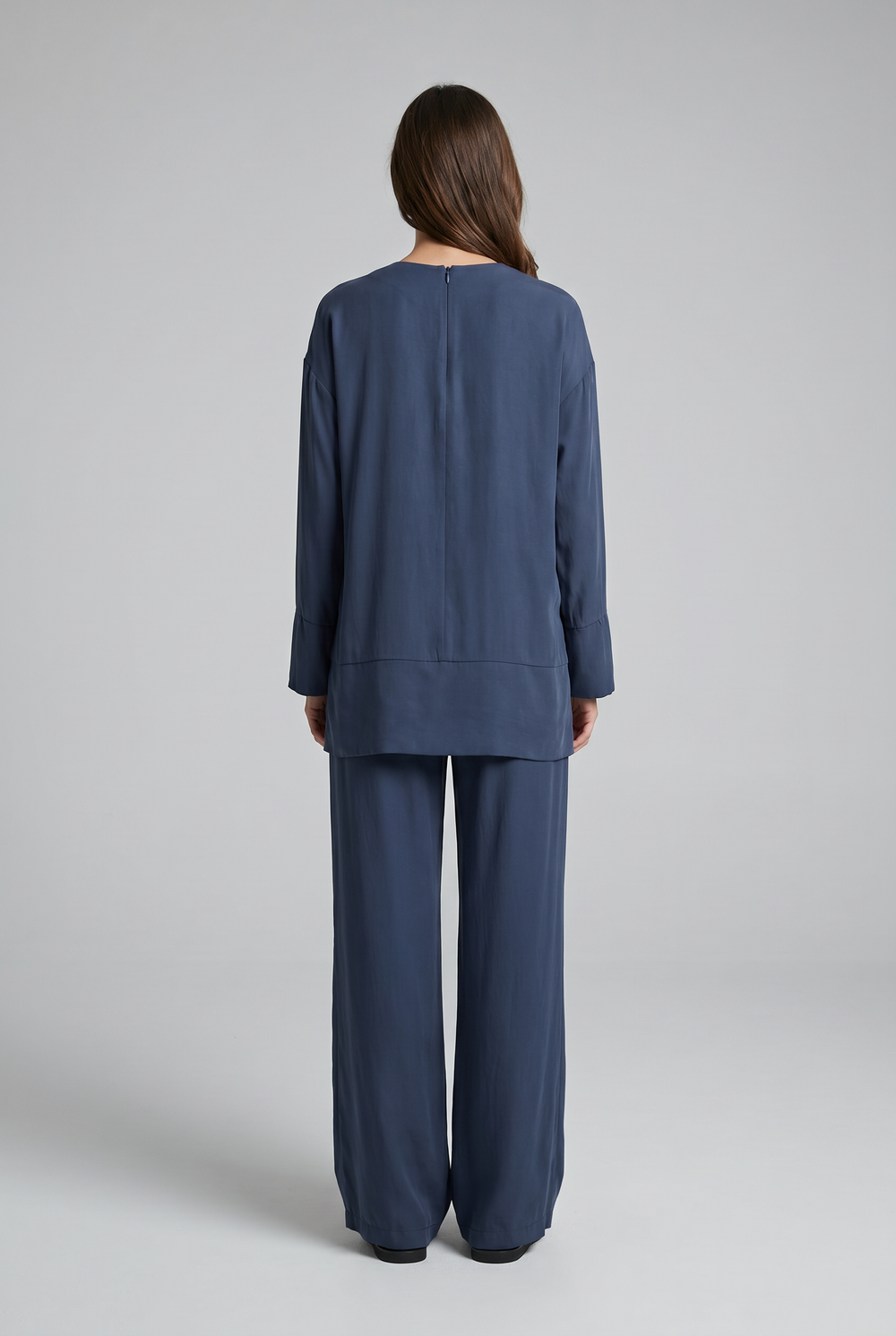 Delphine | Solid Jewel-Brooch Tunic and Trouser Set
