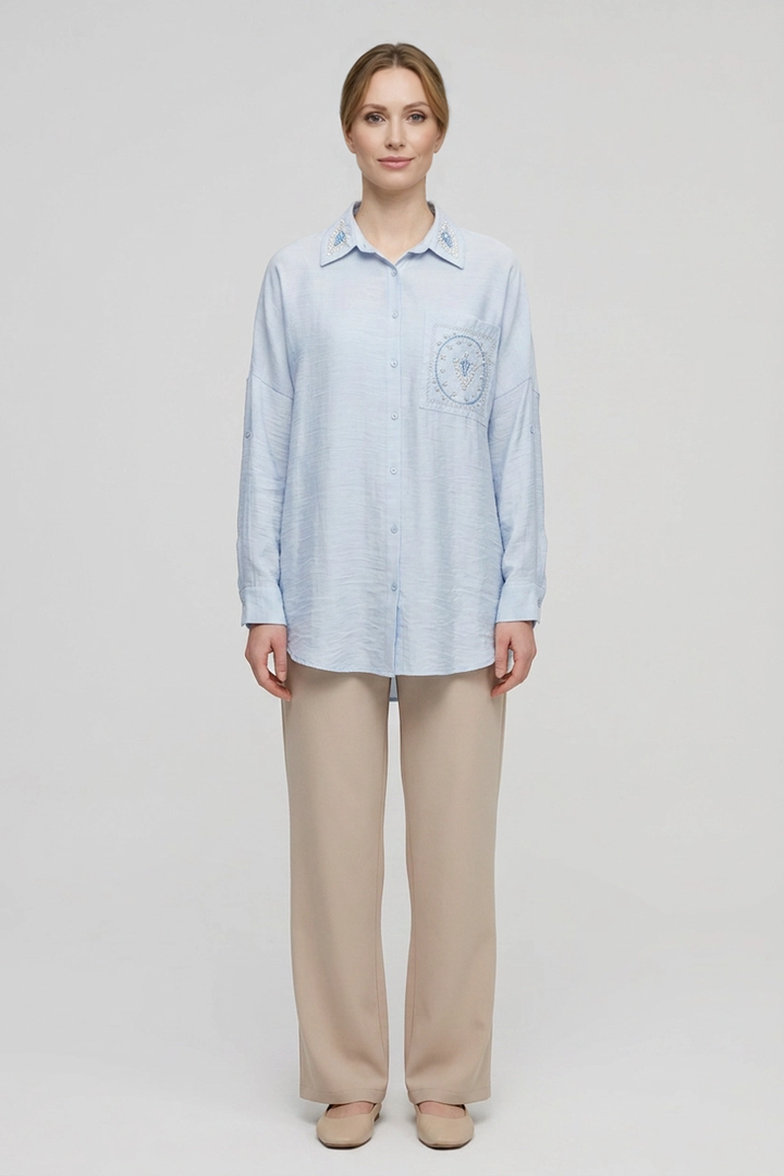 Saoirse | Pearl-Trimmed Crinkle Shirt — Blue (front)