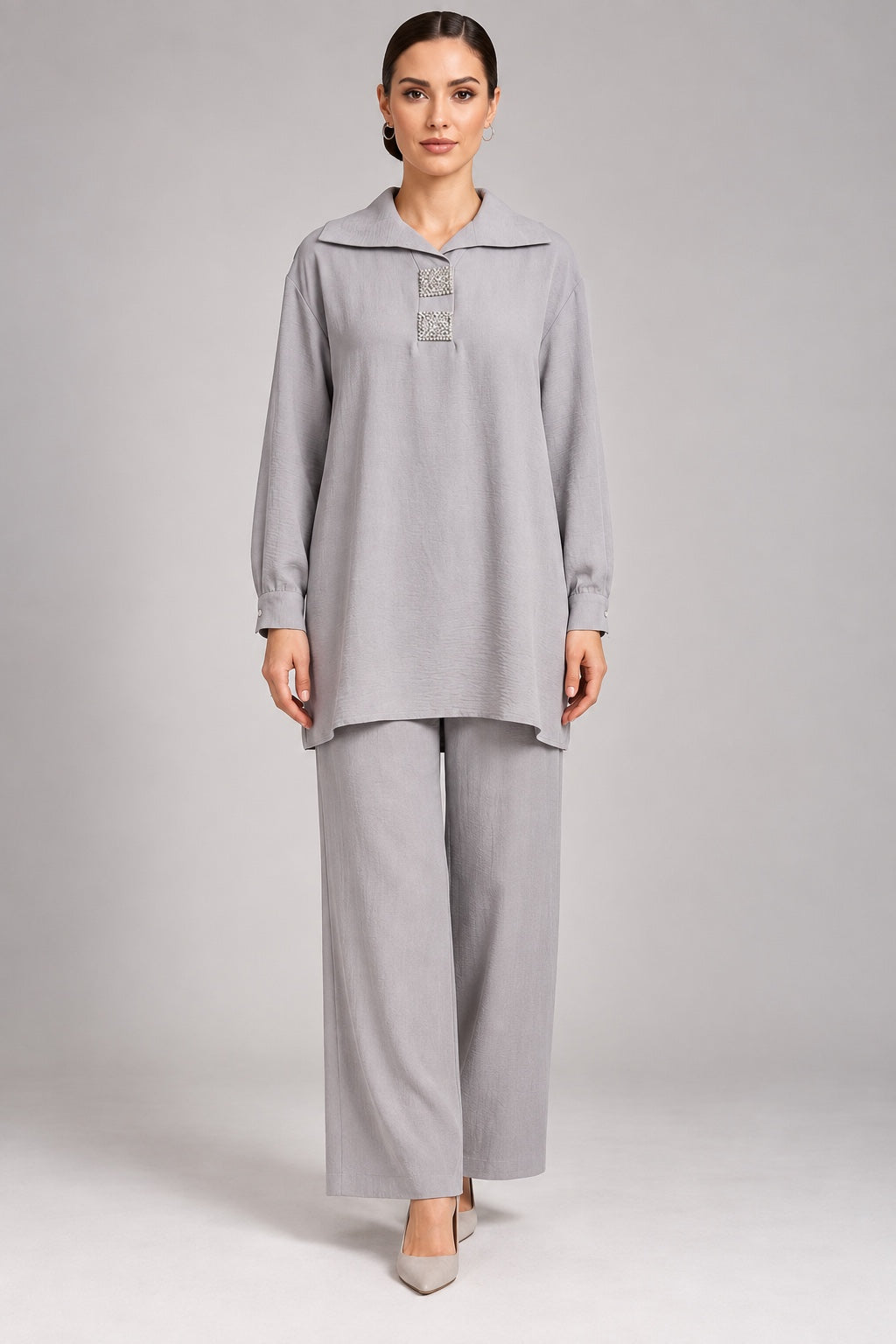 Rubie | Sequin Bow Two-Piece Set — Grey (front)