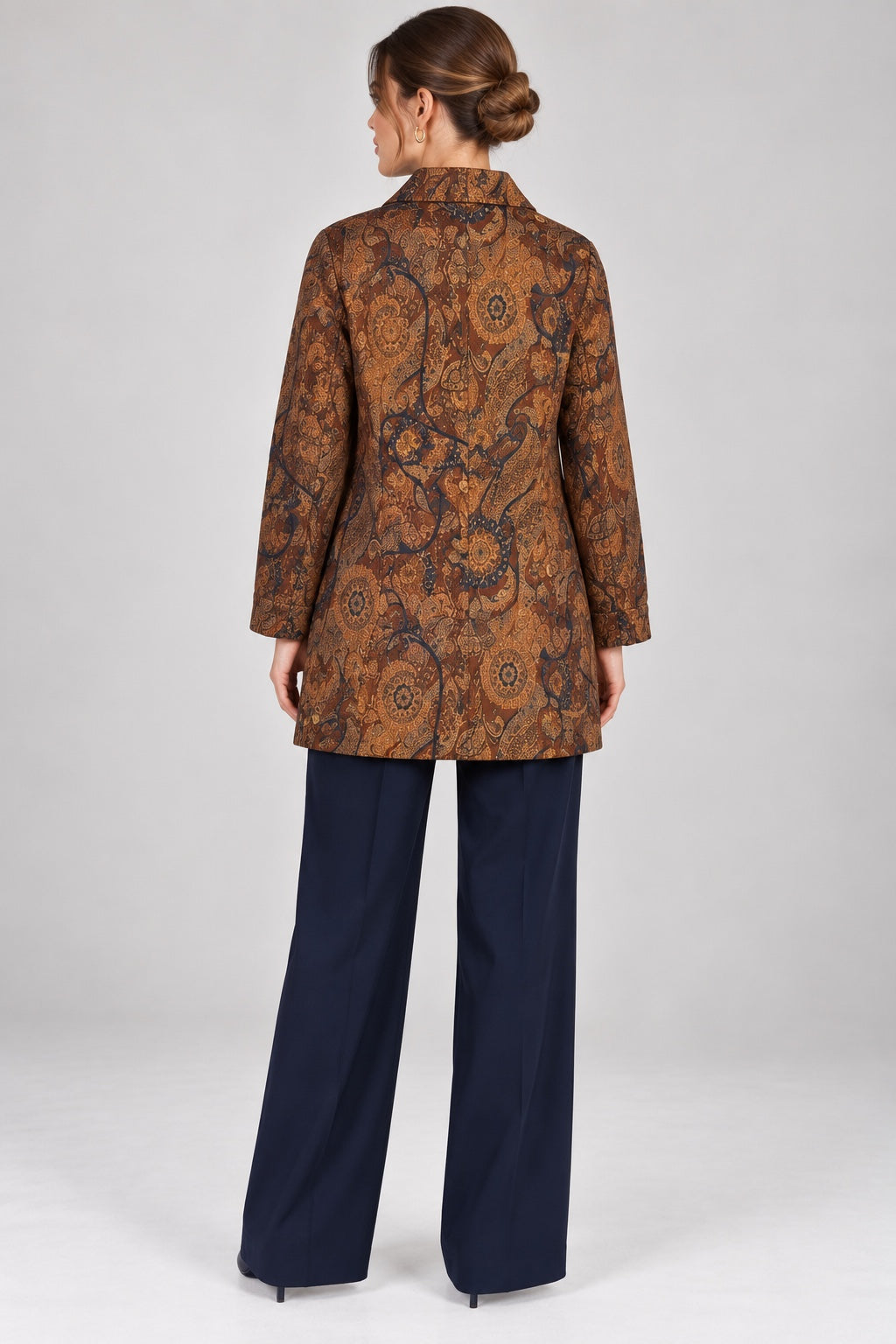 Henna | Paisley Jacquard Jacket — Brown (back)