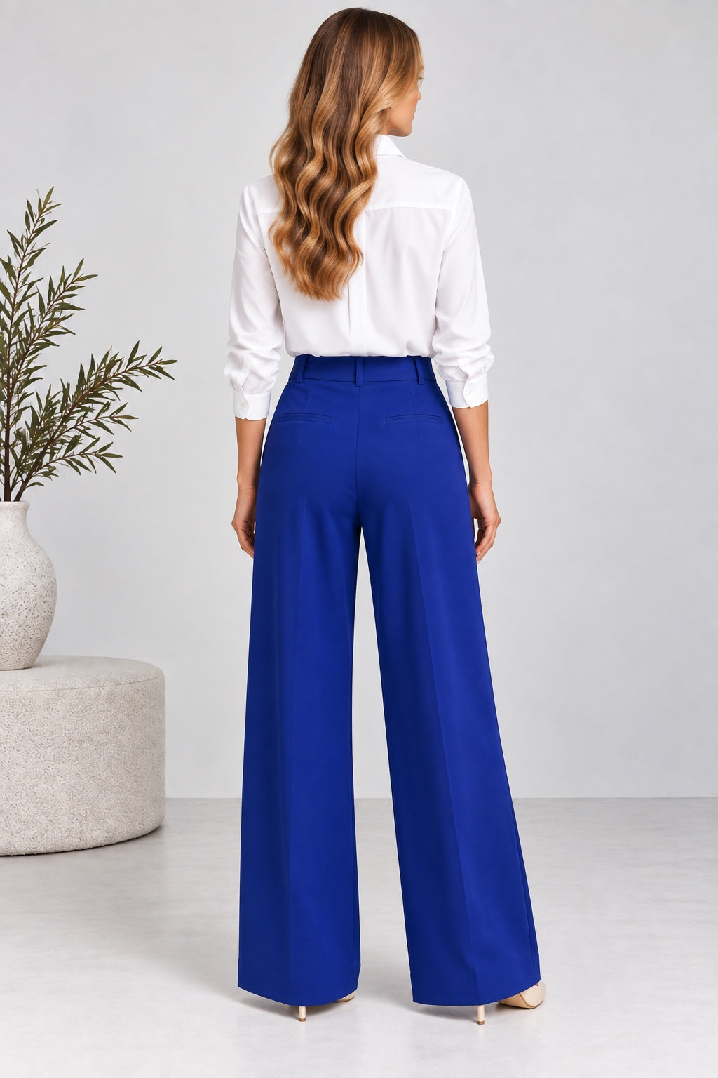 Sapphire | Chain Belt Wide Leg Pants [CLEARANCE -30%] — Saks (back)