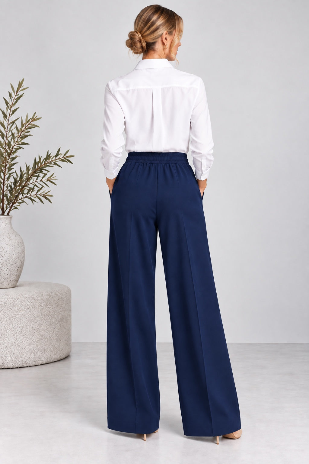 Terra | Crepe Palazzo Pants [CLEARANCE -50%] — Navy (back)